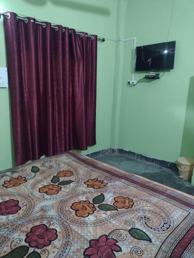 Oyo 83936 Chaudhary Guest House Bulandshahr Exteriör bild